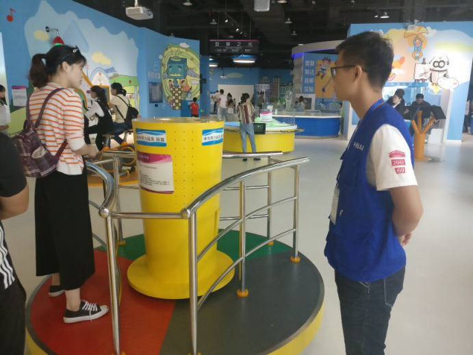 汽车工程系开展滁州科技馆志愿活动2.png